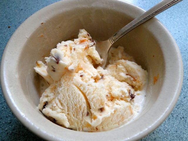 アイスの食べかけを再冷凍するって大丈夫 菌が増える 保存は可能 主婦の知恵ぶくろ
